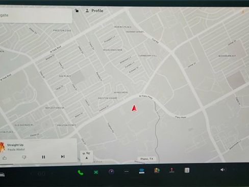 Used 2023 Tesla Model S Standard Range image 42