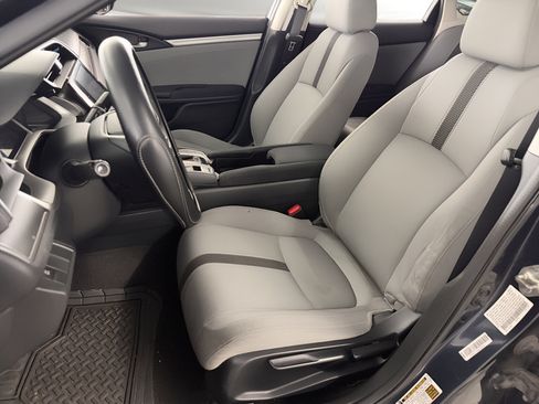 Used 2016 Honda Civic EX image 5