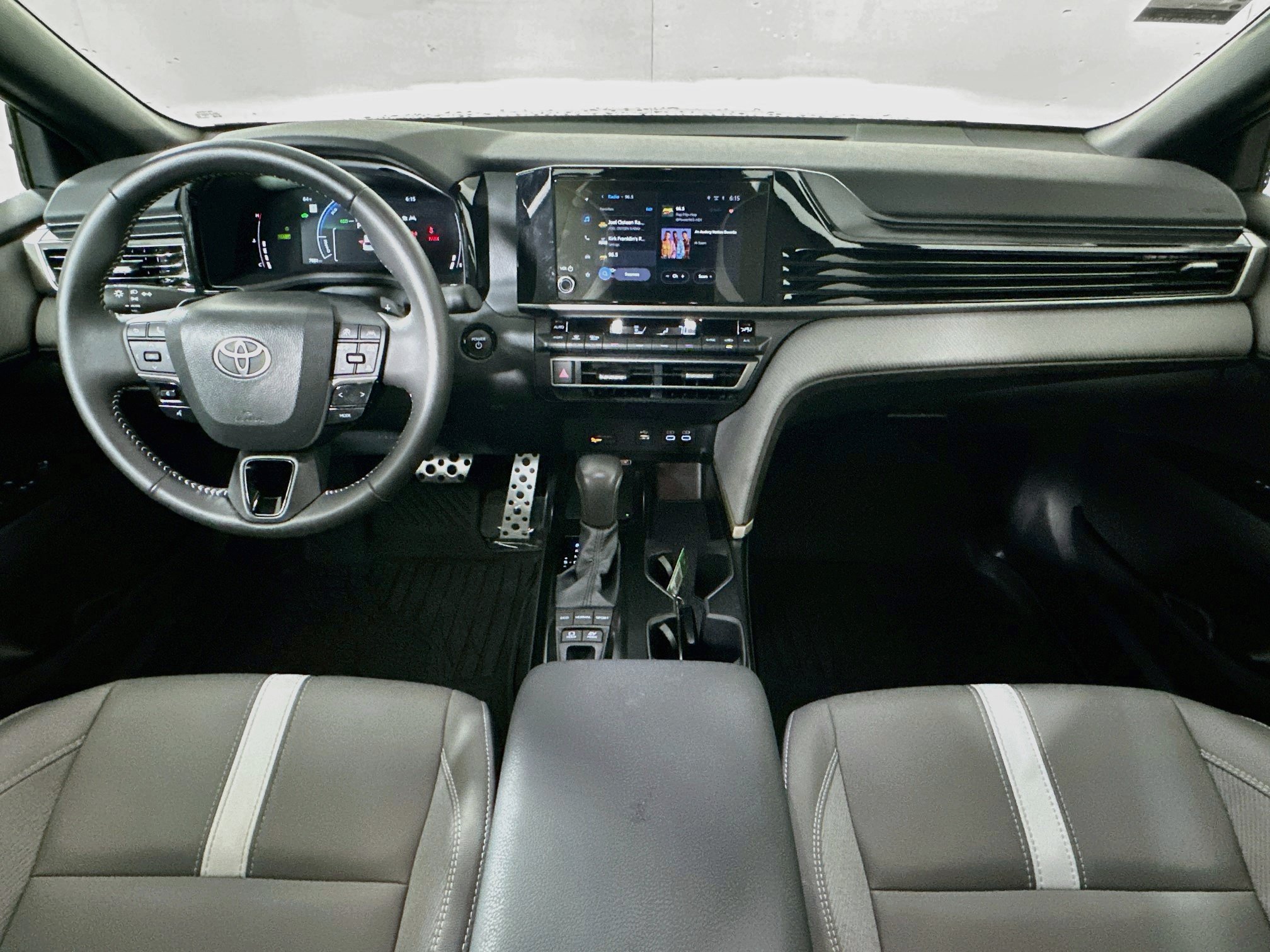 Certified 2026 Toyota Camry SE FWD image 27