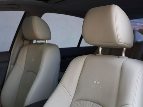 Used 2013 INFINITI G37 Journey w/ Premium Pkg RWD image 16