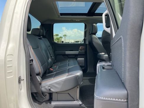 Used 2026 Ford F350 Lariat w/ Chrome Package AWD/4WD image 15