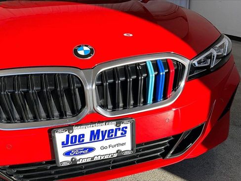 Used 2024 BMW 330i Sedan w/ Convenience Package image 30