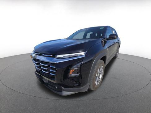 Used 2025 Chevrolet Equinox LT image 4