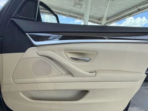 Used 2015 BMW 528i Sedan RWD image 21