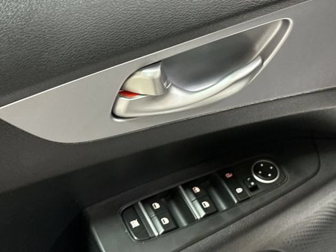 Used 2024 Kia Forte LXS FWD image 20