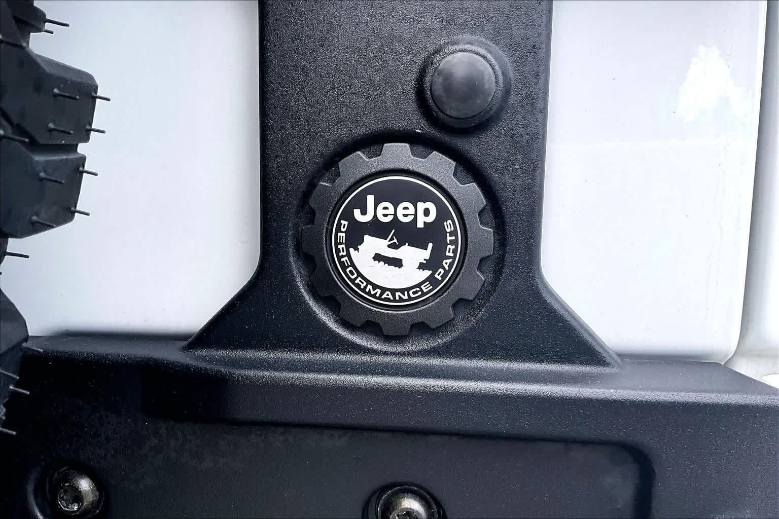 Used 2020 Jeep Wrangler Unlimited Rubicon w/ Quick Order Package 28Y Recon AWD/4WD image 10