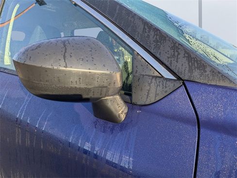 Used 2021 Nissan Rogue S image 12