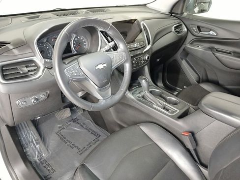 Used 2018 Chevrolet Equinox Premier image 16
