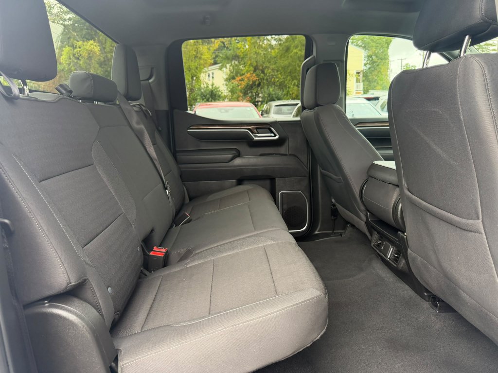 Used 2026 Chevrolet Silverado 1500 RST AWD/4WD image 21