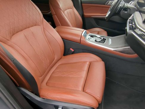 Certified 2023 BMW X7 xDrive40i w/ Premium Package image 22