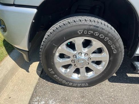 Used 2023 RAM 2500 Big Horn w/ Level 1 Equipment Group AWD/4WD image 7