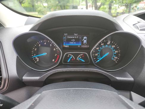 Used 2016 Ford Escape SE FWD image 19