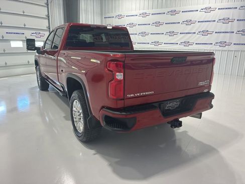 Used 2023 Chevrolet Silverado 2500 High Country w/ Z71 Off-Road Package AWD/4WD image 4