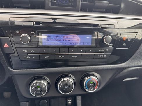 Used 2015 Toyota Corolla L image 20