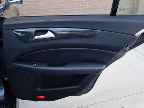 Used 2015 Mercedes-Benz CLS 400 image 19