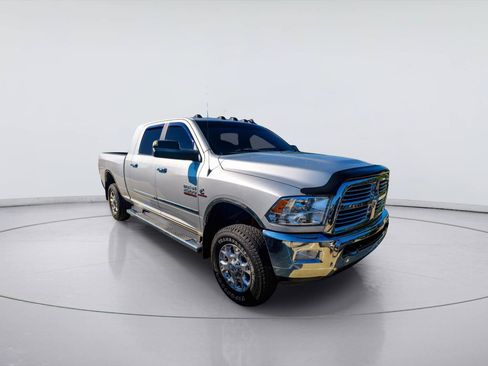Used 2015 RAM 2500 Big Horn AWD/4WD image 2