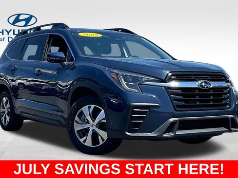 Used 2023 Subaru Ascent Premium AWD/4WD image 3