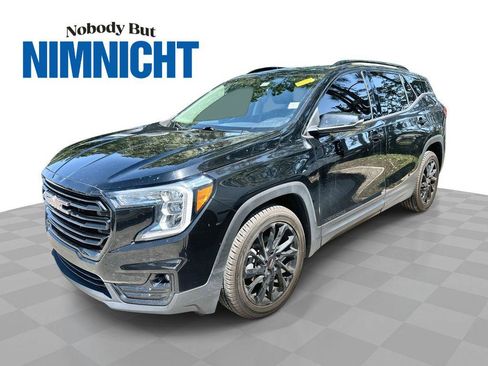 Used 2023 GMC Terrain SLT w/ Elevation Edition FWD image 1