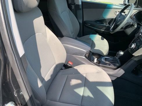 Used 2018 Hyundai Santa Fe Sport w/ 2.4L Value Package 02 FWD image 10