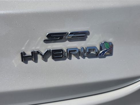 Used 2019 Ford Fusion SE FWD image 15