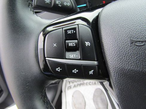 Used 2022 Ford Escape SEL AWD/4WD image 16