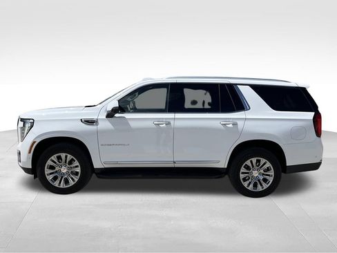 Used 2025 GMC Yukon Denali AWD/4WD image 9
