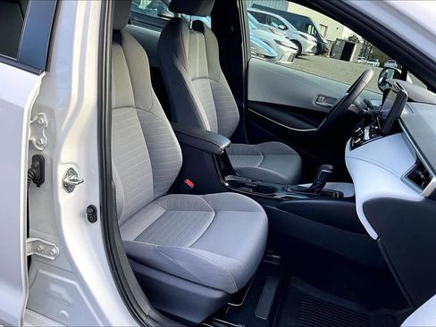 Certified 2023 Toyota Corolla LE image 8