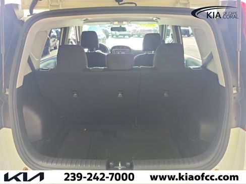 Used 2020 Kia Soul LX FWD image 11