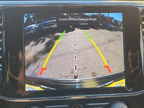 Used 2021 Jeep Grand Cherokee Limited image 15