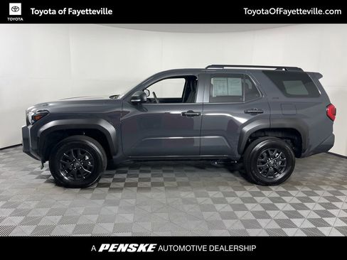 Certified 2025 Toyota 4Runner SR5 AWD/4WD image 2