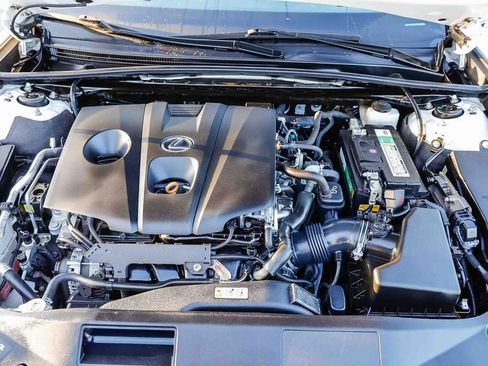 Used 2021 Lexus ES 250 w/ Premium Package image 32