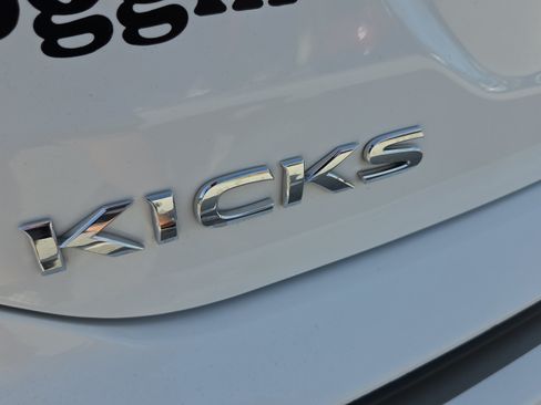 Used 2024 Nissan Kicks SR FWD image 31