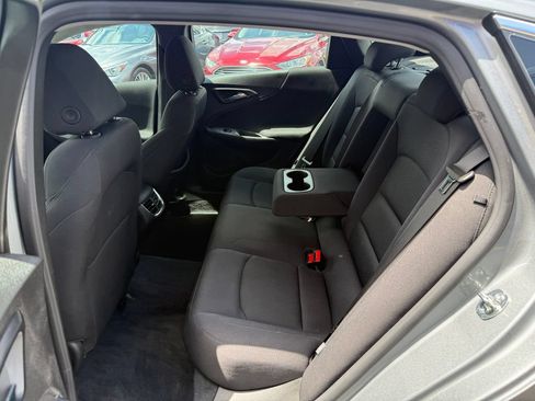 Used 2024 Chevrolet Malibu LT FWD image 12