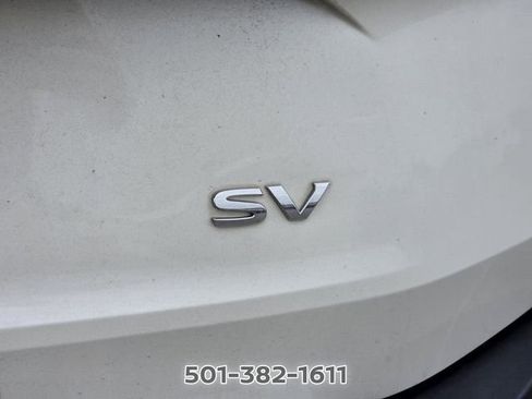 Used 2021 Nissan Rogue SV w/ Premium Package FWD image 4