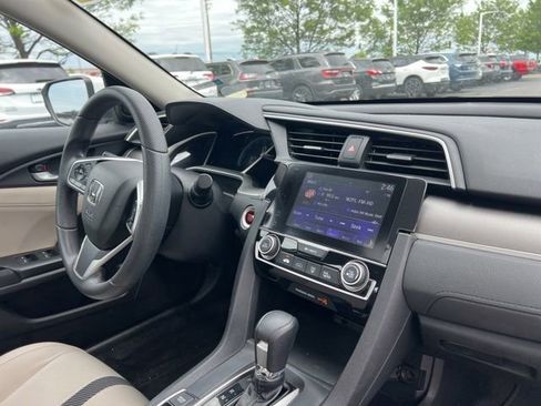 Used 2017 Honda Civic EX image 32