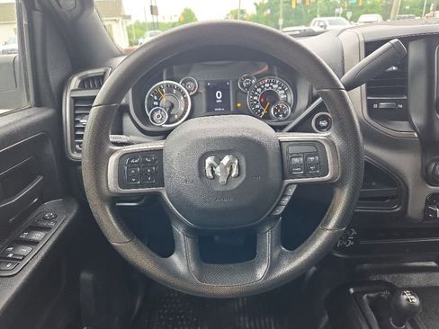 Used 2022 RAM 5500 Tradesman w/ Chrome Appearance Group AWD/4WD image 12