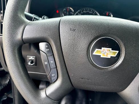 Used 2017 Chevrolet Express 2500 LS image 14