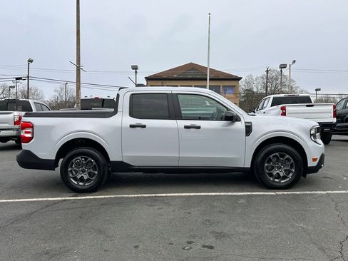 Used 2025 Ford Maverick XLT w/ XLT Luxury Package image 10