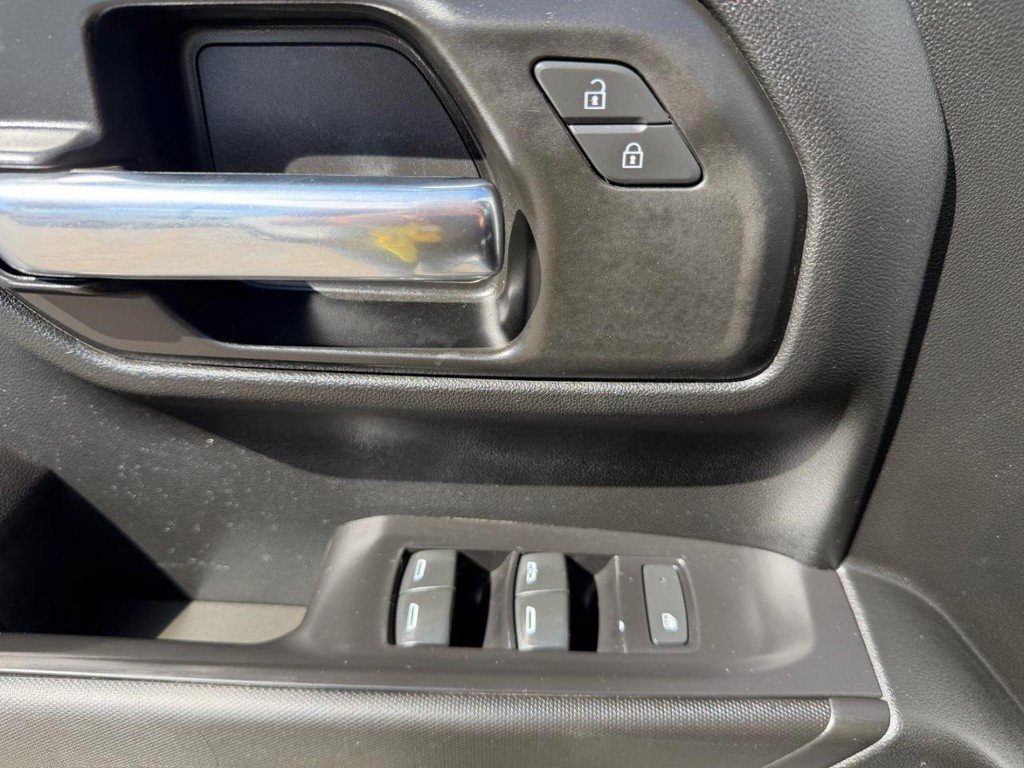 Used 2021 Chevrolet Silverado 1500 W/T RWD image 30