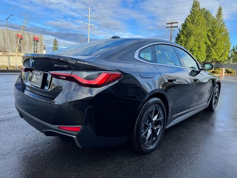 Used 2023 BMW i4 eDrive40 image 10
