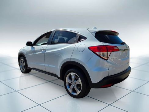 Certified 2022 Honda HR-V LX image 8