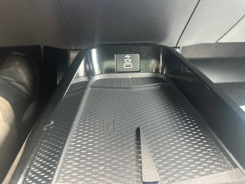 Used 2025 Ford Mustang Mach-E GT AWD/4WD image 32