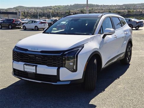 New 2026 Kia Sportage EX image 10