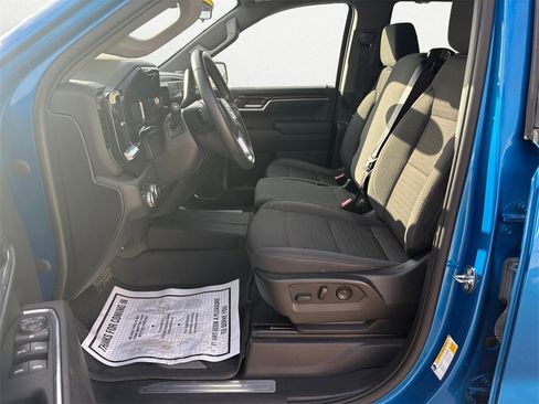 Used 2023 GMC Sierra 1500 Elevation image 9