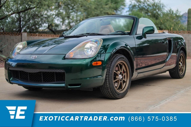 Used 2002 Toyota MR2 RWD image 1