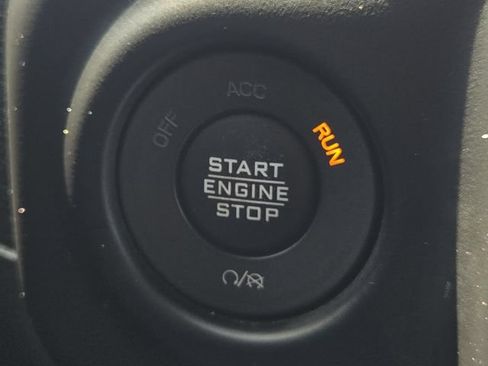 Used 2021 Jeep Wrangler Unlimited Rubicon AWD/4WD image 23