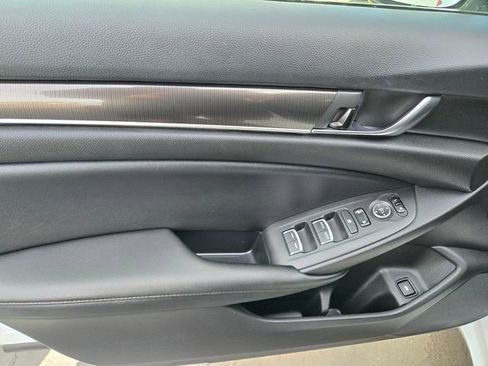Used 2022 Honda Accord Sport Special Edition image 16