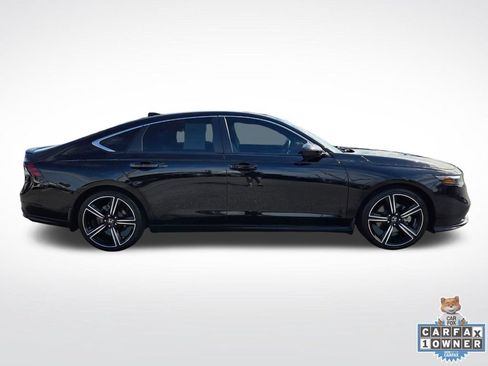 Used 2023 Honda Accord Sport image 8