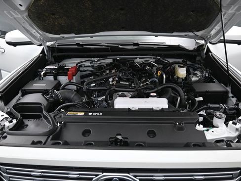 Certified 2025 Toyota 4Runner Limited image 40