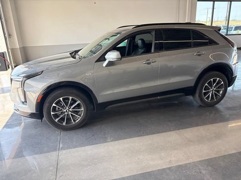 Used 2024 Cadillac XT4 Sport AWD/4WD image 5